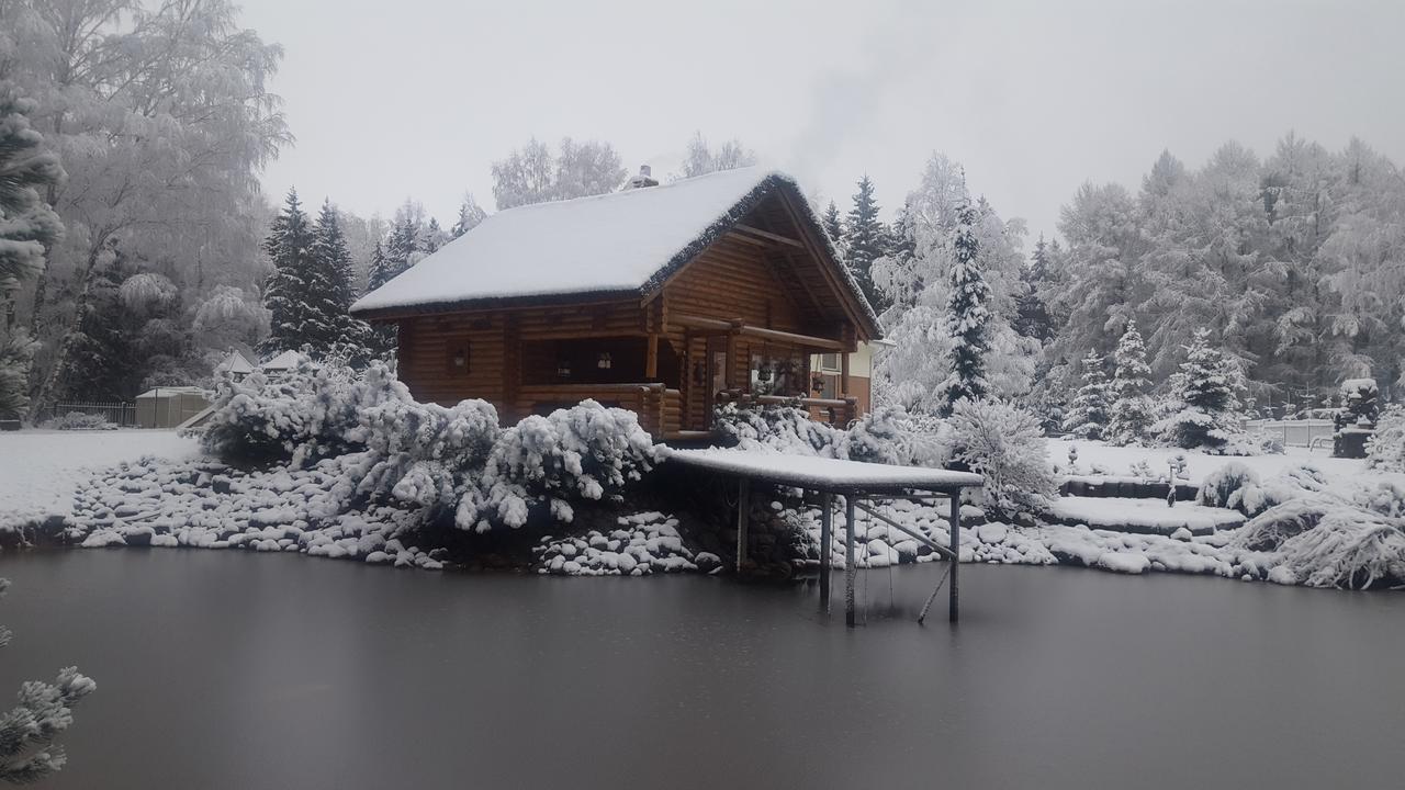 Sveciu Namelis Hotel Šiauliai Buitenkant foto